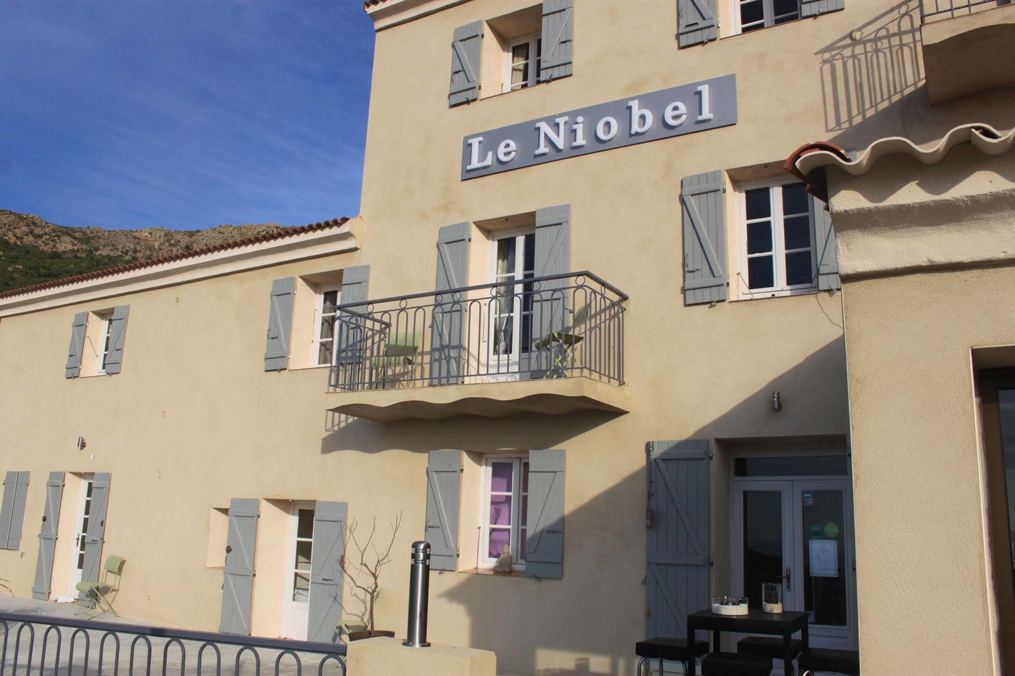 Hotel Le Niobel - Hotel De Charme Belgodere  Ngoại thất bức ảnh