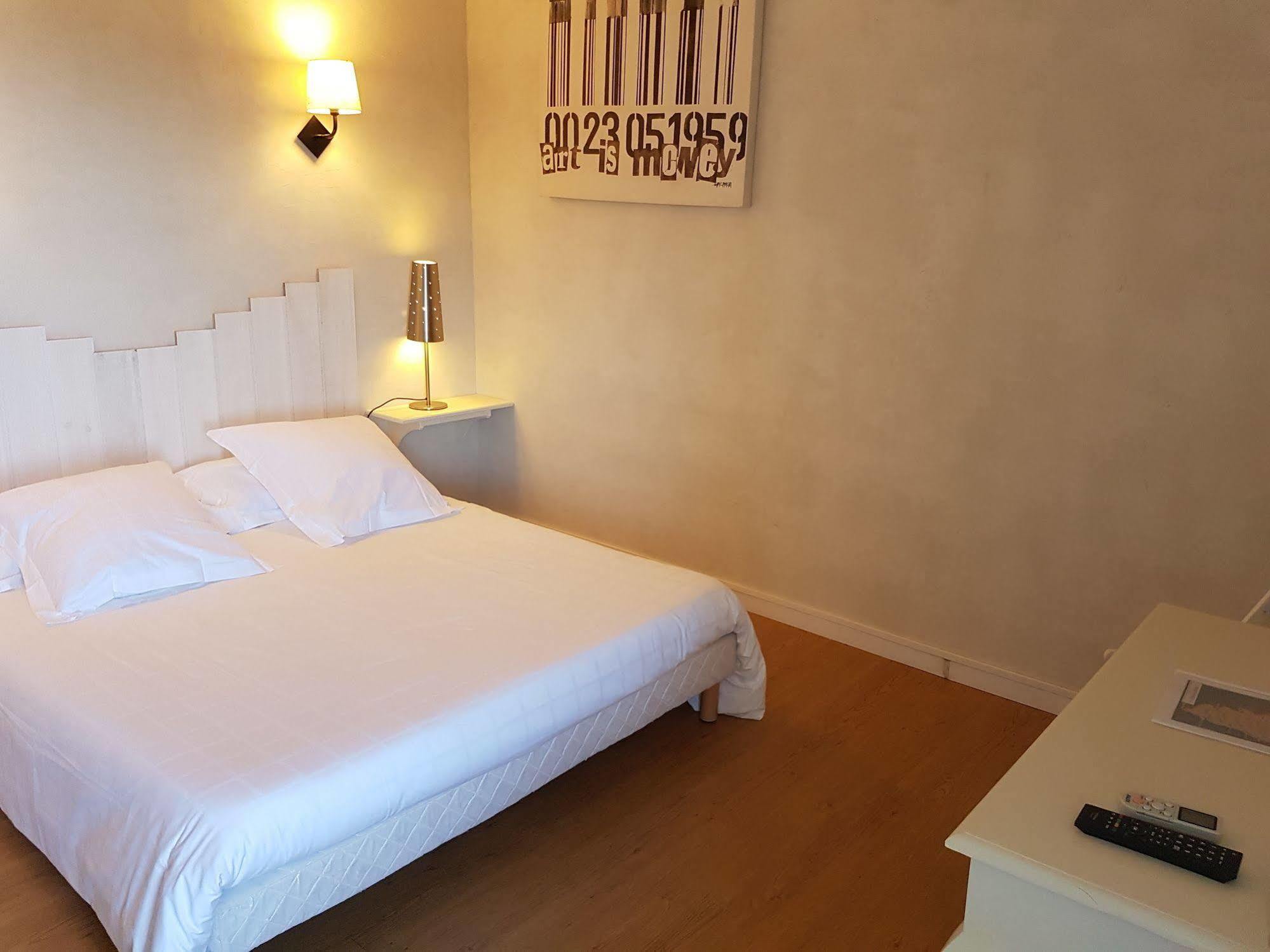 Hotel Le Niobel - Hotel De Charme Belgodere  Ngoại thất bức ảnh
